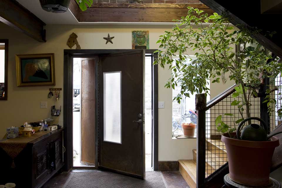 Dt-Detroit Street Carriage House